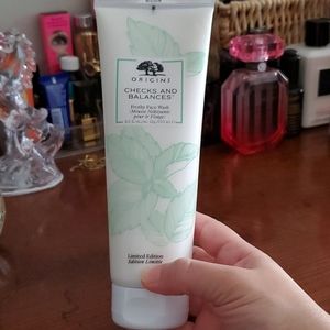 Origins checks &balances limited edition